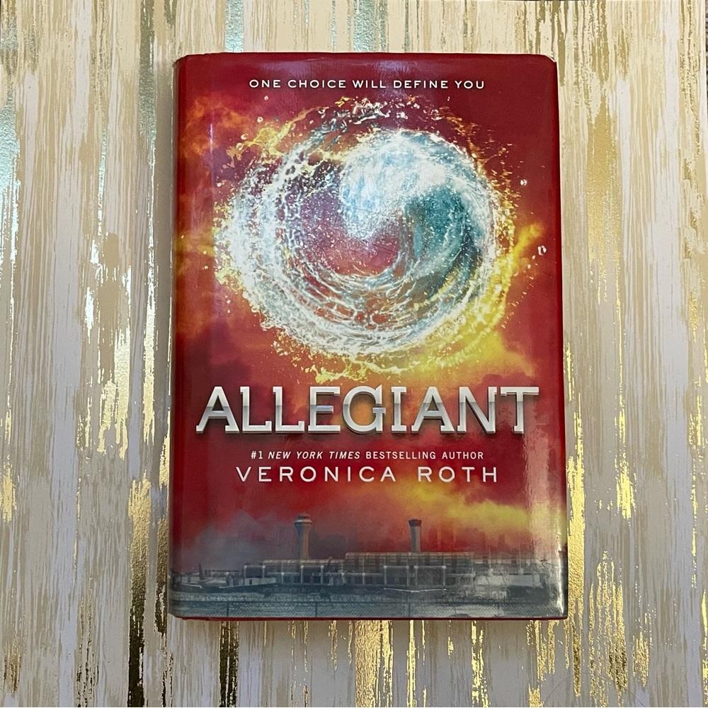 Allegiant by Veronica Roth